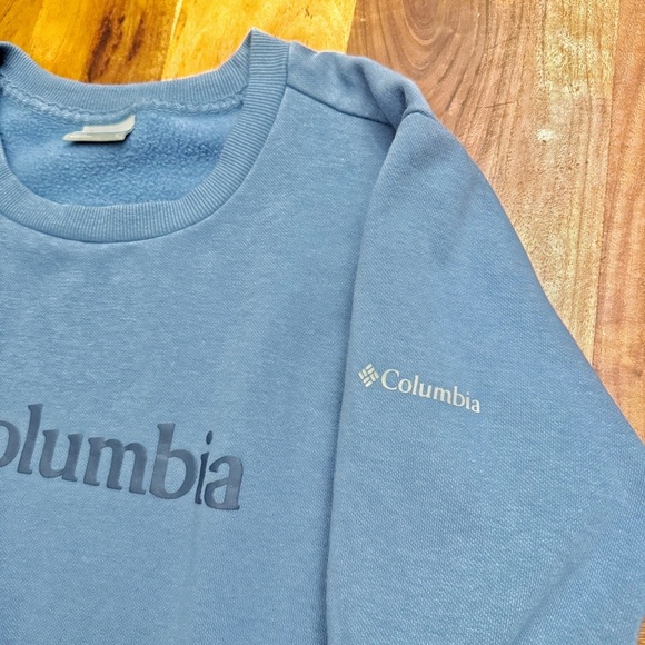 Columbia Oversized Blue Casual Crew Neck Pull Over Logo Front Sweatshirt. - Picture 7 of 16